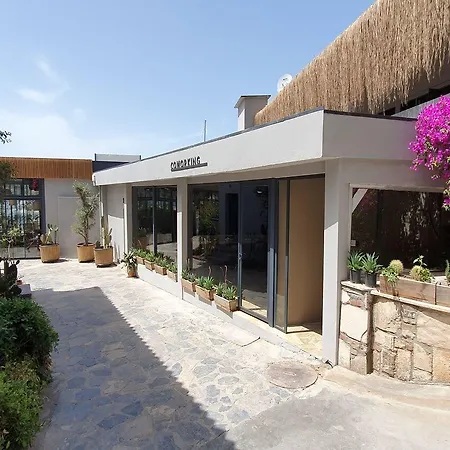 منتجع Cook's Club Adakoy, - Adults Only 